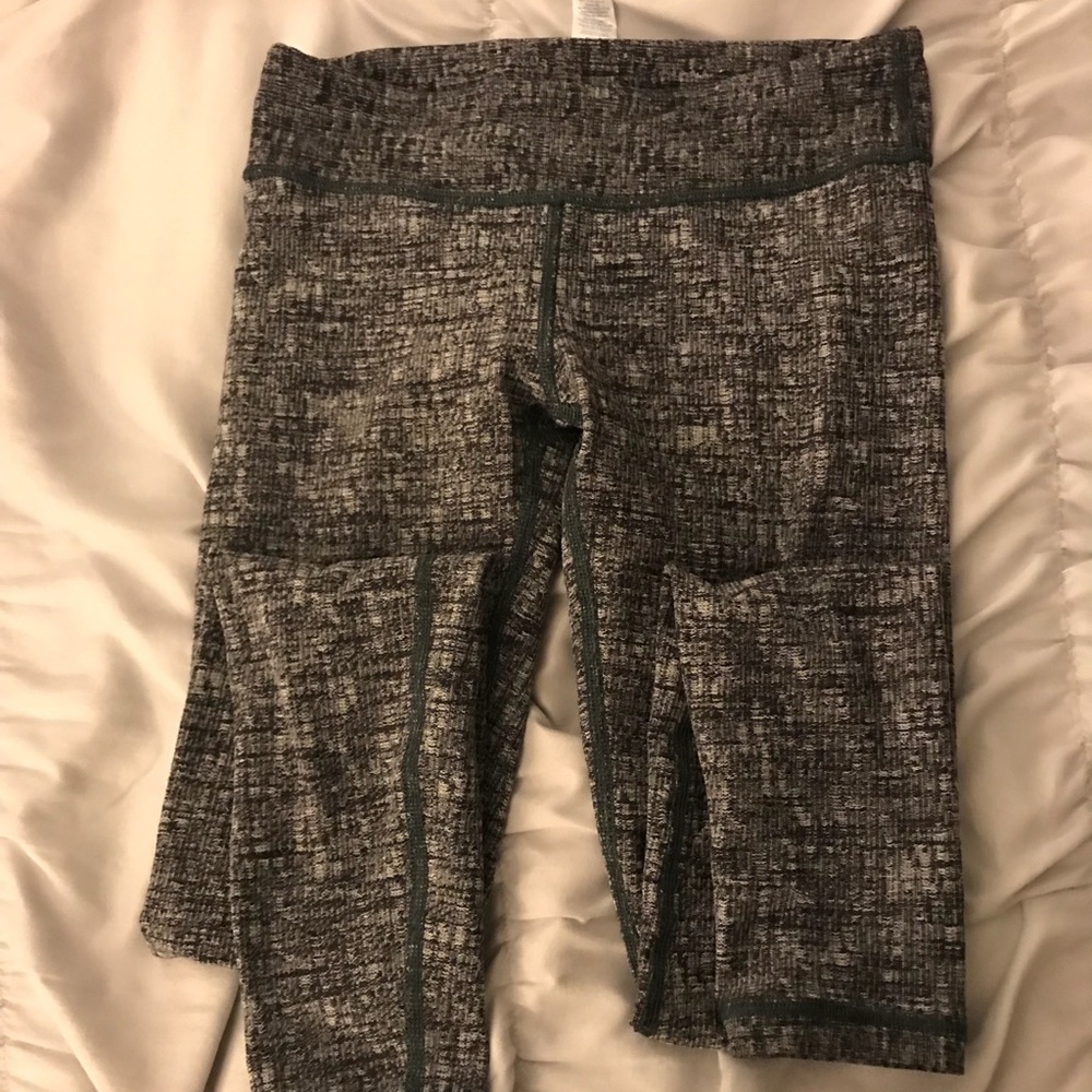 Grey ivivva leggings